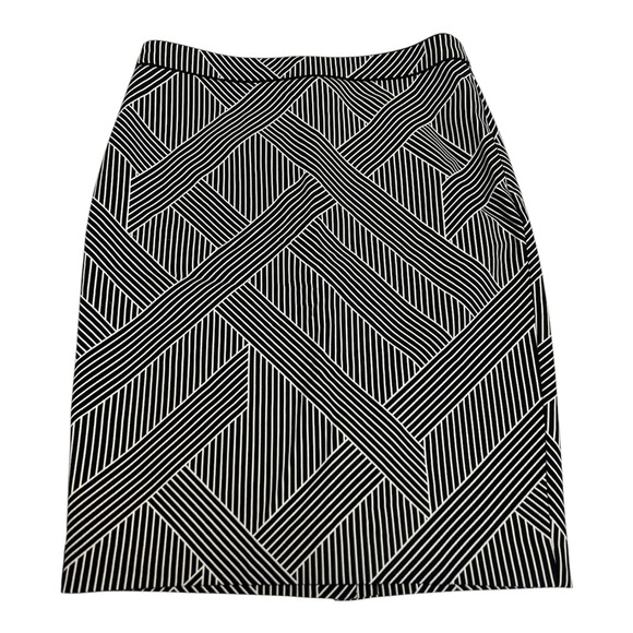 Ann Taylor Petite 2P Black White Geometric Print Career Pencil Skirt - Picture 1 of 5